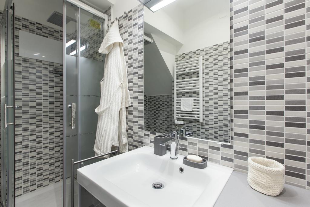 Urbana Lodge, Monti Apartment Rom